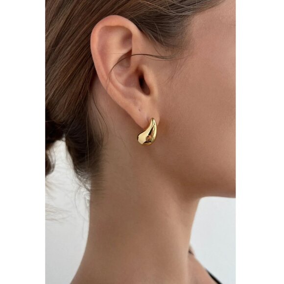 Tear Drop Earring - Picture 2 of 2